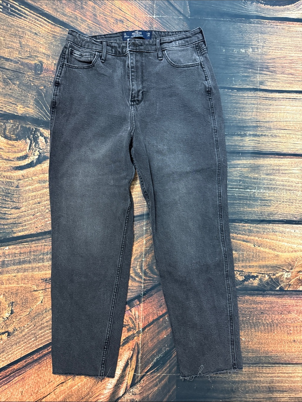 Hollister Women's Washed Black Cropped Jeans